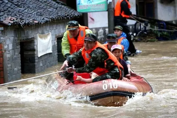 臺(tái)風(fēng)過(guò)后房子如何自救？汽車(chē)如何理賠？